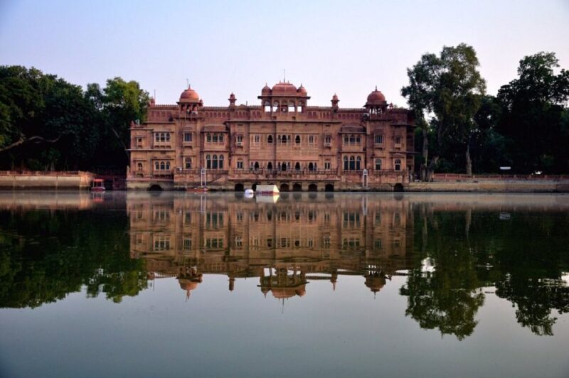 Bikaner Full Day Sightseeing with Junagarh Fort & Temples - Starting at Junagarh Fort