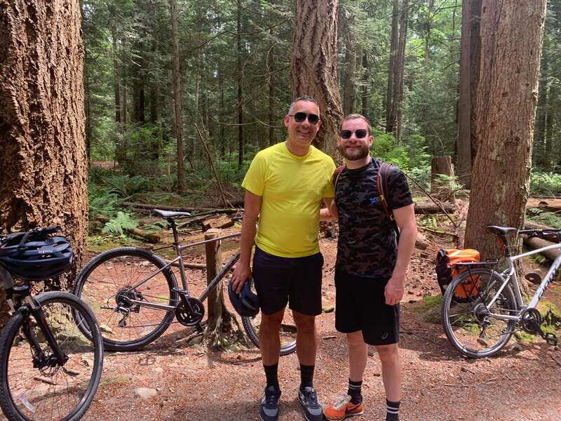 Bike and Hike Vancouver - Exploring Vancouver on Two Wheels and Footsteps: A Practical Review of Bike and Hike Vancouver
