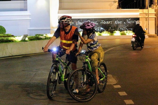 Bike Bangkok at Night with Thai Dinner - Who Will Love This Tour?