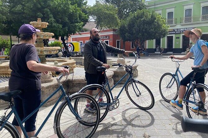 BIKE TOUR in the coolest areas of GUADALAJARA - An In-Depth Look at the Guadalajara Bike Tour