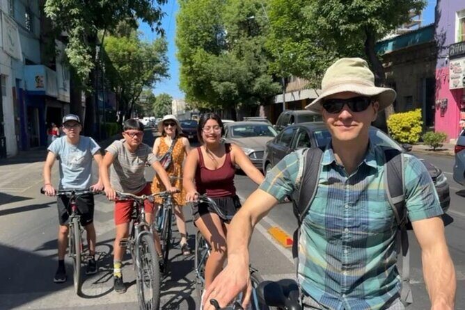 BIKE TOUR in the coolest areas of GUADALAJARA - Practical Details