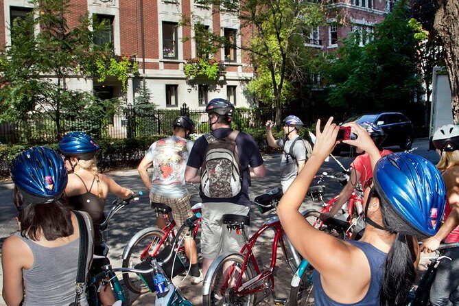 Bike Tour of Chicago's Lakefront Neighborhoods - The Value of This Chicago Bike Tour