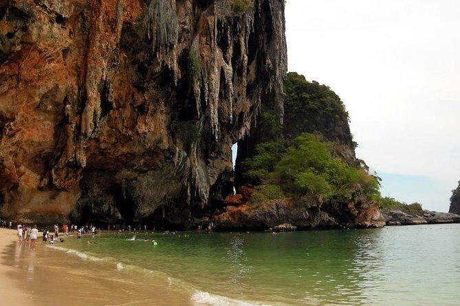 Bio Luminescent Swimming From Krabi - An Overview of the Experience