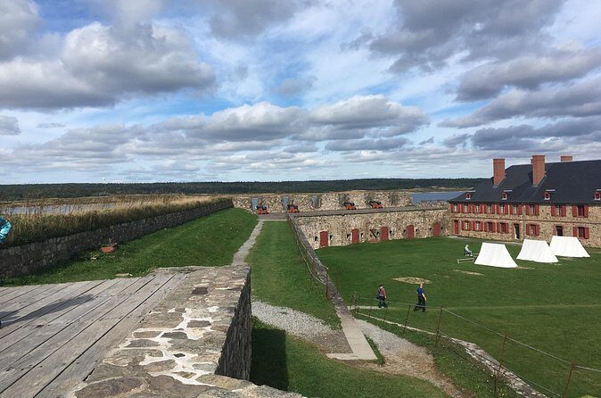 Black Wood Tours: Fortress of Louisbourg Tour - FAQ