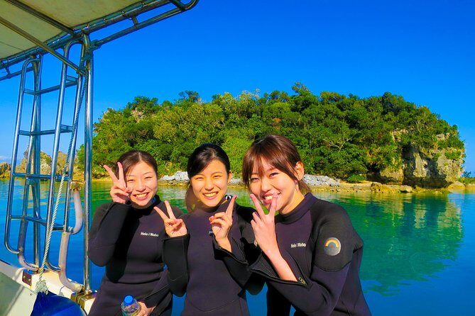 Blue cave experience diving [charter system / boat holding] | I am very satisfied with the beautiful facilities of the shop - An In-Depth Look at the Experience