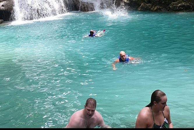 Blue Hole and Dunn's River Falls Private Tour from Montego Bay - The Blue Hole: A Hidden Gem for Adventure and Relaxation