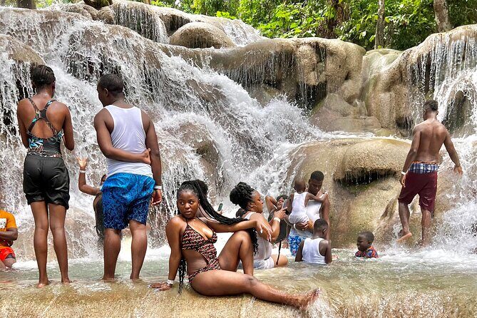 Blue Hole and Dunn's River Tour (Entrance Fees Not Included) - A Closer Look at the Itinerary