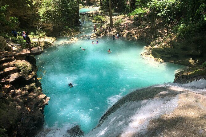 Blue Hole, Dunn's River Falls + Lunch & Cocktails at Bamboo Beach - Key Points