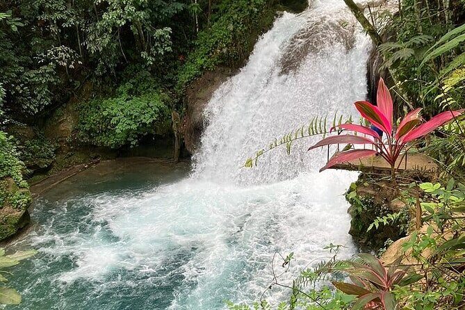 Blue Hole from Ocho Rios - What Travelers Need to Know