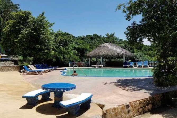 Blue Hole Mineral Spring and Ricks Cafe Private Tour - An In-Depth Look at the Tour