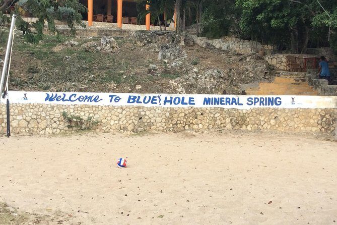 Blue Hole Mineral Springs, Rick's Café, and Shopping Combo Tour - Final Thoughts: Who Is This Tour For?