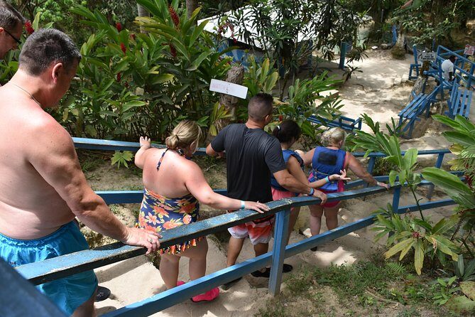 Blue Hole plus Secret Falls and Dunns River Falls Combo from Falmouth Hotels - FAQ