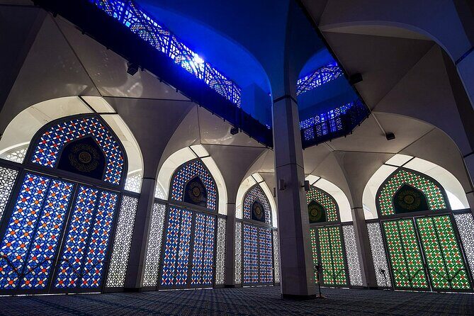 Blue Mosque And Batu Caves Private Tour from Kuala Lumpur - FAQ