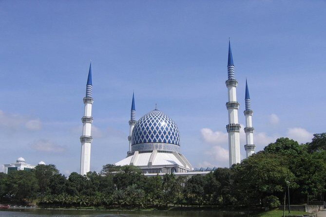 Blue Mosque And Batu Caves Tour - Analyzing the Value and Practical Aspects