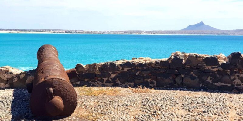 Boa Vista: Motoryacht Trip with Fishing, Snorkel, Beach BBQ - FAQ