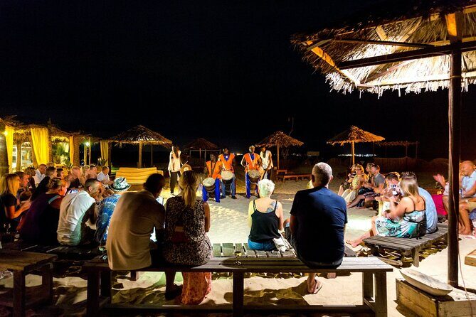 Boa Vista Sunset Dinner with Live Music - Key Points