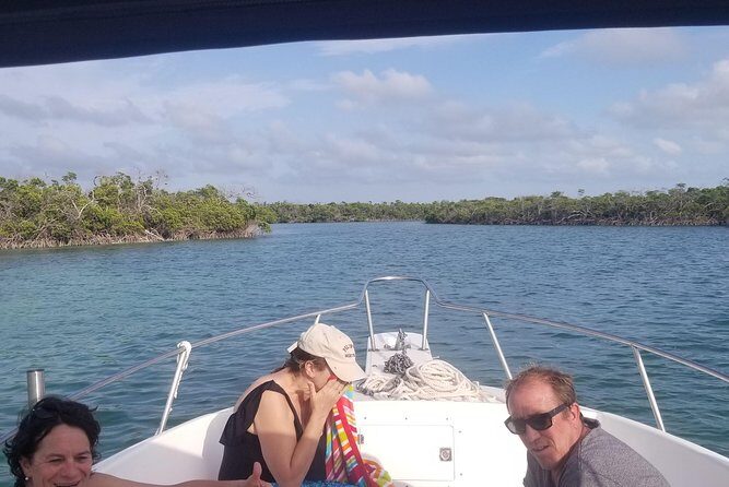 Boat Excursion in Florida Keys with Snorkeling Equipment - A Closer Look at the Experience
