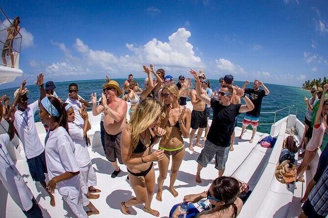 Boat Party with Drinks and Snacks with Transportation Included - Who Will Love This Tour?