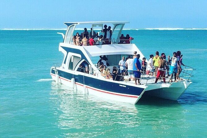 Boat Party with Drinks and Snacks with Transportation Included - FAQs