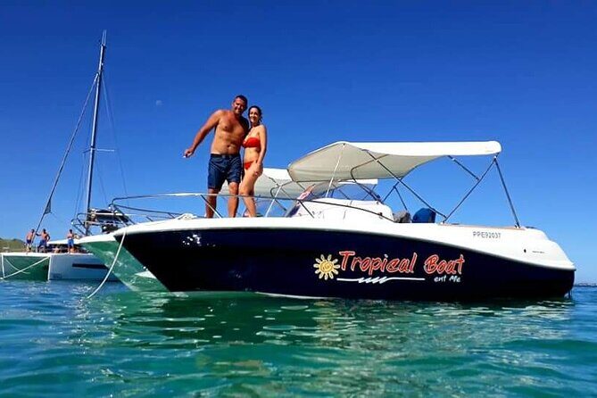 Boat rental To go by yourself CAP CAMARAT - A Closer Look at the Experience