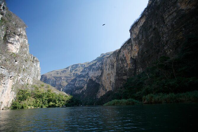 Boat ride through Sumidero Canyon and visit to Indian Villages - Evaluating the Value