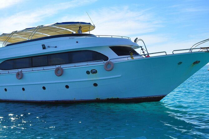 Boat Trip to Paradise Island (Hula Hula) With Lunch From Hurghada - FAQs