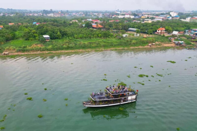Boat trip to silk island with English speaking guide - Whats Included & What to Expect