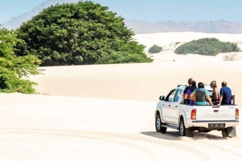 Boavista: Santa Monica beach, Varandinha cave, Sand dunes - Exploring the Natural Wonders of Boavista