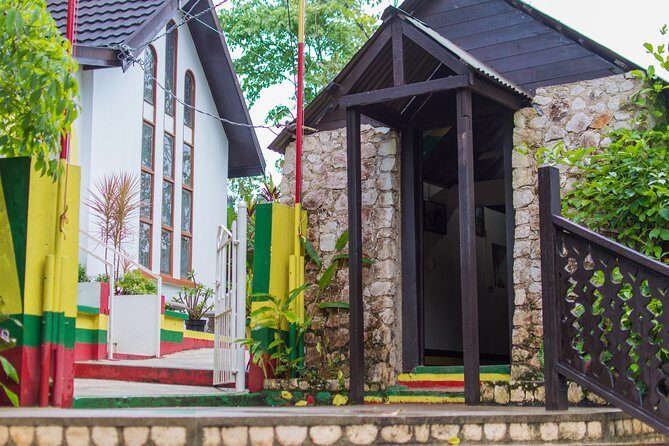 Bob Marley 9 Mile Tour Admission - Key Points