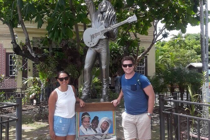 Bob Marley Mausoleum Tour from Ocho Rios - Who Will Love This Tour?