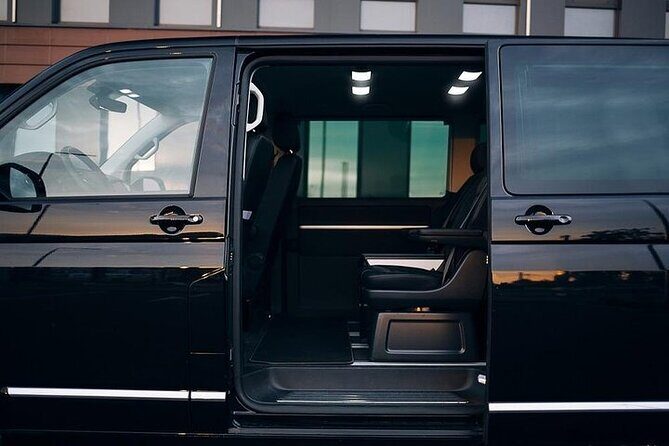 Boca Raton Black Car Services (UP TO 14 PASS) - Final Thoughts: Who Is This Service For?