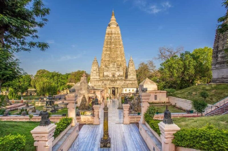 Bodhgaya: Buddhist Pilgrimage Temple & Monastery Day Tour - An Overview of the Bodhgaya Day Tour Experience