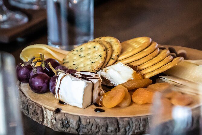 Boise River Wine Walk: Sip and Stroll Through Urban Wineries - Setting the Scene: What You Can Expect