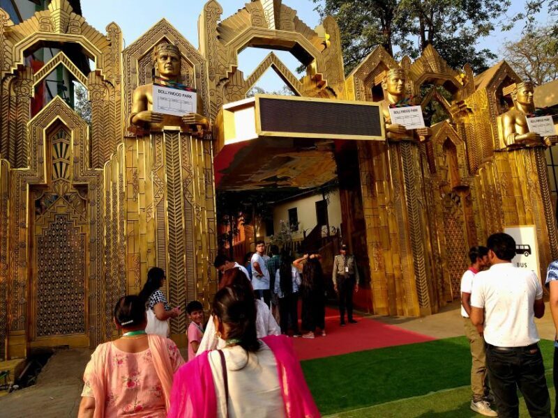 Bollywood Filmcity tour with Dance show. - Frequently Asked Questions
