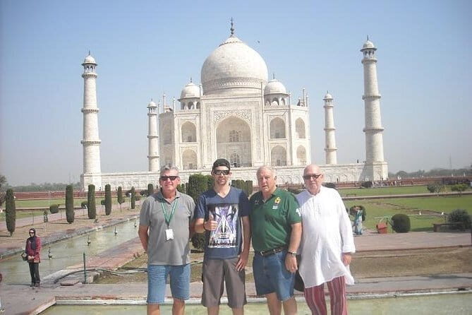 Bollywood Sightseeing and Celebrity Homes Tour by Private Car - Who Will Love This Tour?