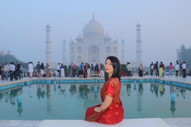 Book Govt. Approved Tour Guide For Taj Mahal & Fort - FAQs