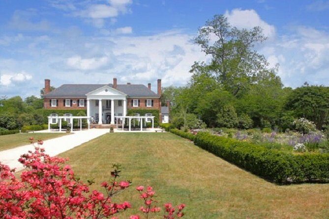 Boone Hall Plantation Admission & Tour with Transportation from Charleston - Who Should Book This Tour?