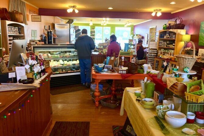 Boothbay Harbor Bites Guided Food Tour - A Taste of Boothbay Harbor: How the Tour Unfolds