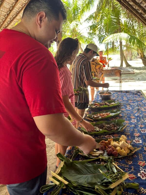 Bora Bora: 3/4 Day Private Lagoon Tour with Lunch&Snorkeling - Key Points