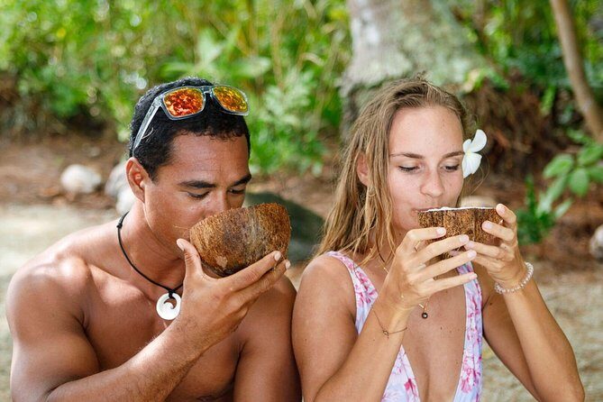 Bora Bora 4WD Tour Including Lunch at Lucky House & Jet Ski Tour - FAQs