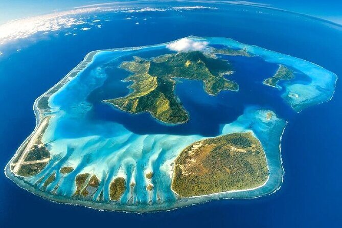 Bora Bora and the Tupai atoll the jewels of the Pacific, 45 min private flight - Key Points