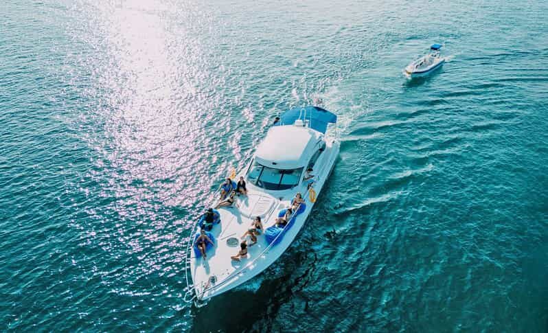 Boracay: Luxury Private Yacht Cruise - Key Points