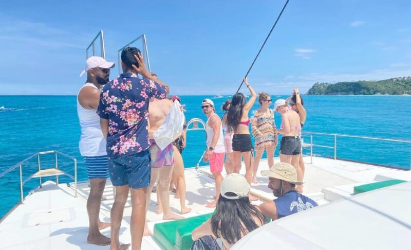 Boracay: Luxury Private Yacht Cruise - FAQs