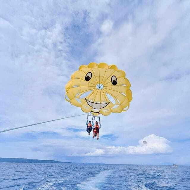 Boracay: Parasailing Adventure with Insta 360-Degree Camera - Safety and Comfort