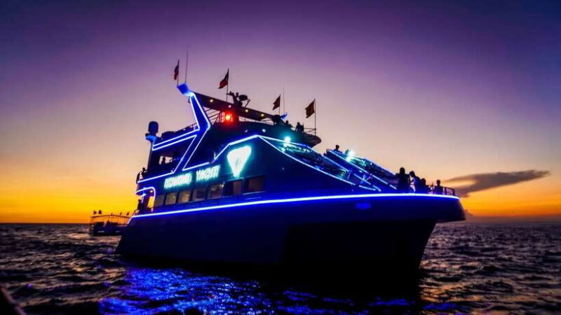 Boracay: Scenic Sunset Cruise with Live Music - Who Will Love This Experience?