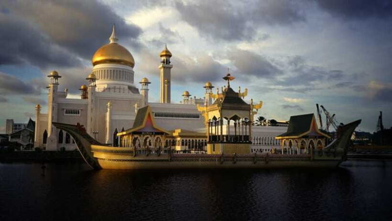 Borneo: 10-Day Adventure: Kuching to Brunei and Sabah - What Travelers Are Saying