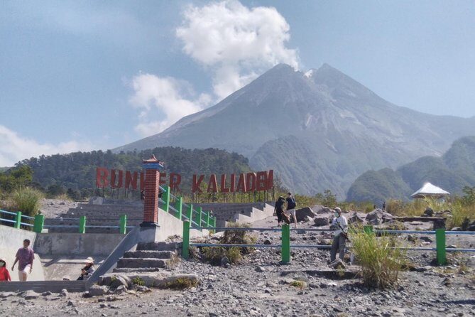 Borobudur(climb up), Merapi Volcano and Prambanan Temple Tour - FAQs