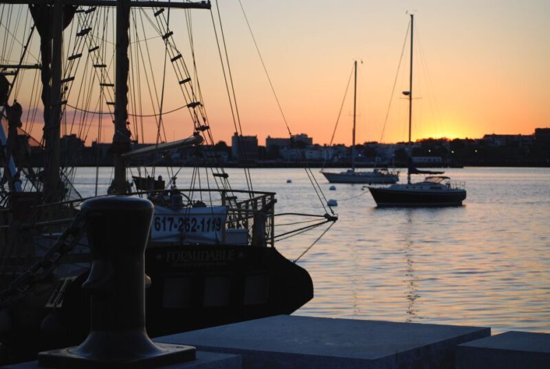 Boston: City Cruises Sunset Skyline Cruise with Commentary - Practical Tips
