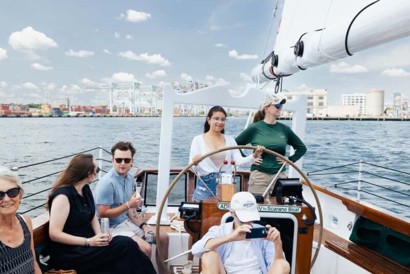 Boston: Downtown Harbor Sailing Cruise - An In-Depth Look at the Boston Harbor Sailing Cruise