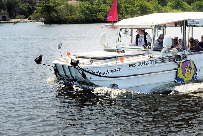 Boston Duck Boat Sightseeing City Tour with Cruise Along Charles River - The Sum Up